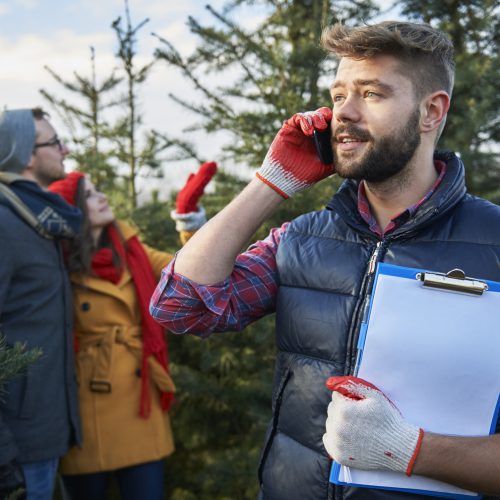 Bespaar op Brandstofkosten met de Actuele Makro Benzineprijs: Tips voor Slim Tanken